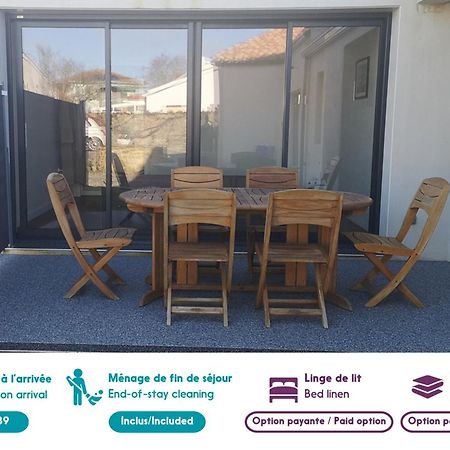 Le Cachet D'Une Maison De Centre-Bourg A Beauvoir-Sur-Mer Exterior foto